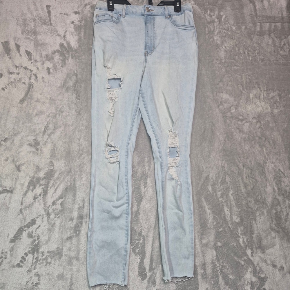 Charlotte Russe Refuge Ultra High Curvy Distressed Skinny Jeans Light Wash 11